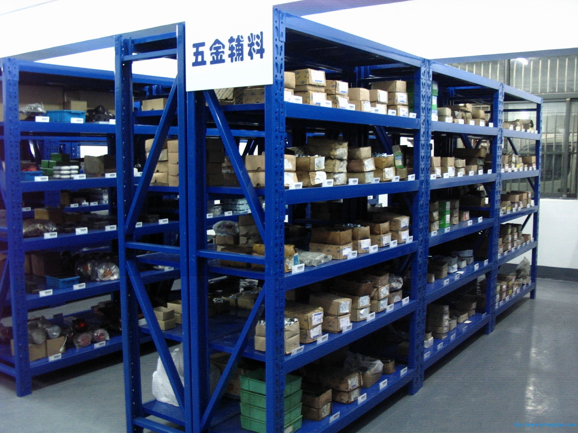 HZ-480型次重型倉庫貨架應用案例